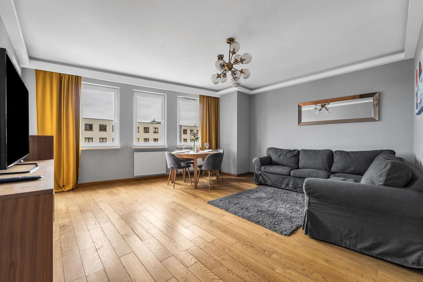 Wola Tower - 60M2, Balcony With City View, Parks Nearby - By Rentujemy Warsaw Luaran gambar